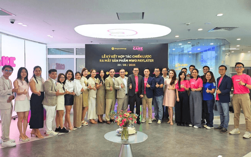 3 cách rút tiền ví trả sau MWG nhanh chóng, an toàn 2 Lễ ký kết hợp tác chiến lược ra mắt MWG PayLater